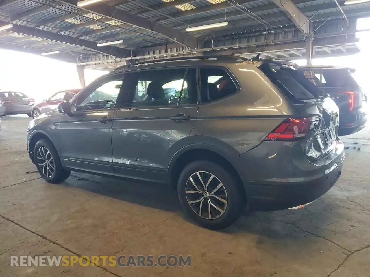 2 Photograph of a damaged car 3VV1B7AX7MM039188 VOLKSWAGEN TIGUAN 2021