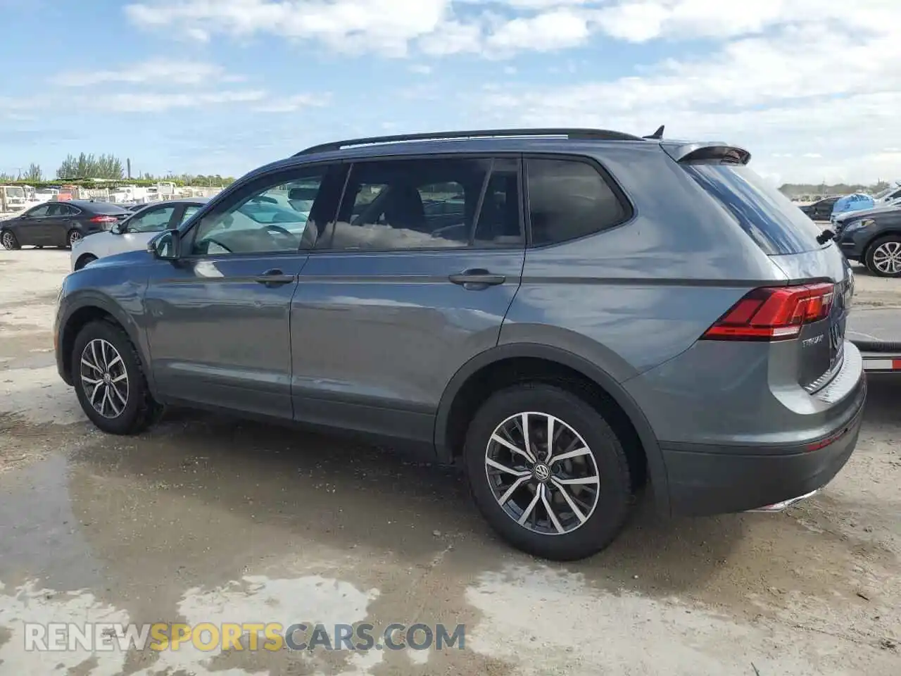 2 Photograph of a damaged car 3VV1B7AX9MM037278 VOLKSWAGEN TIGUAN 2021