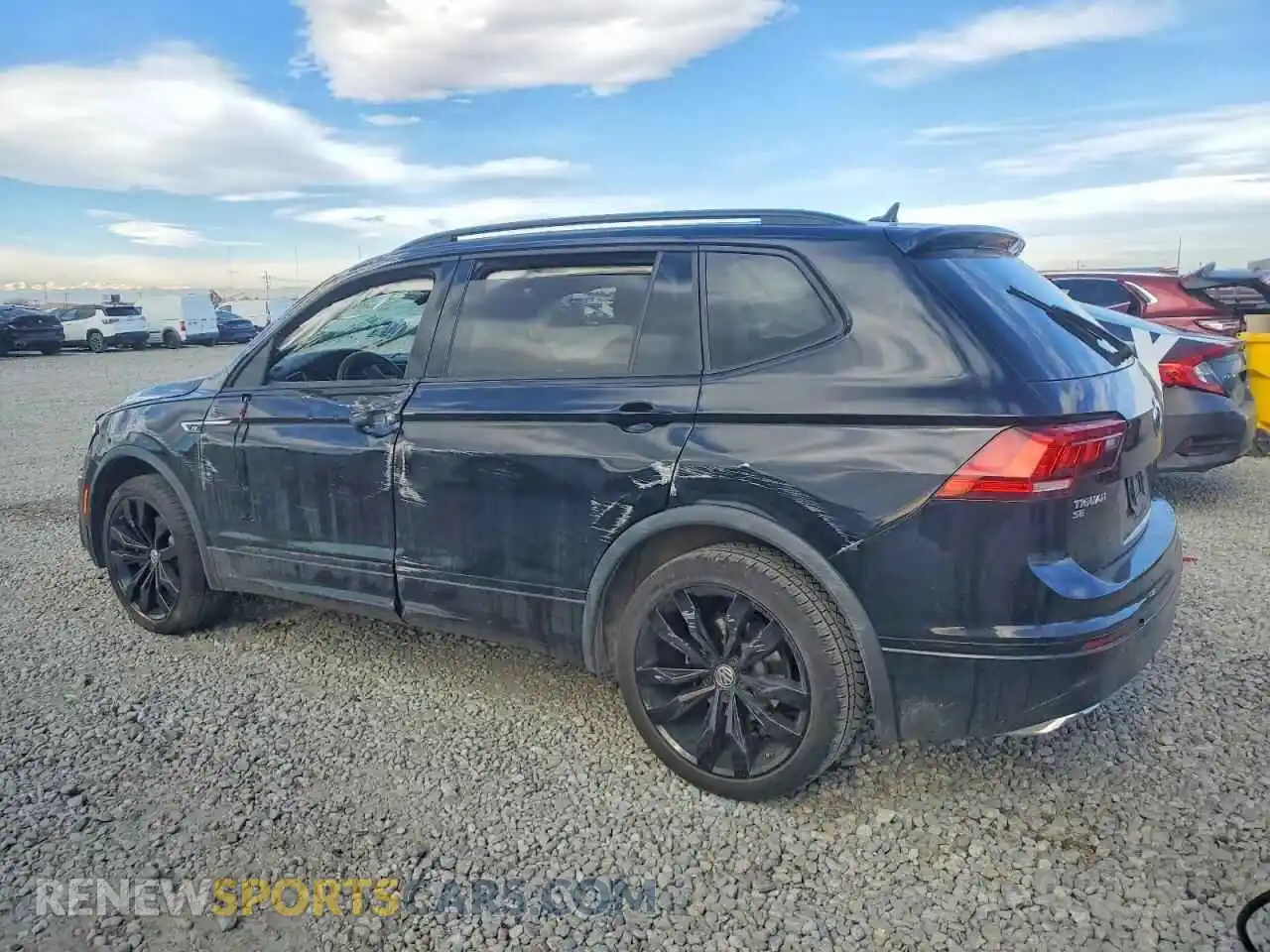 2 Photograph of a damaged car 3VV2B7AX1MM086107 VOLKSWAGEN TIGUAN 2021