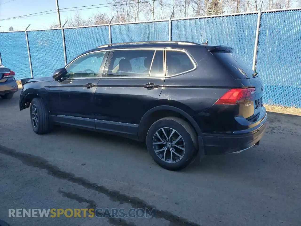 2 Photograph of a damaged car 3VV2B7AX2MM083572 VOLKSWAGEN TIGUAN 2021