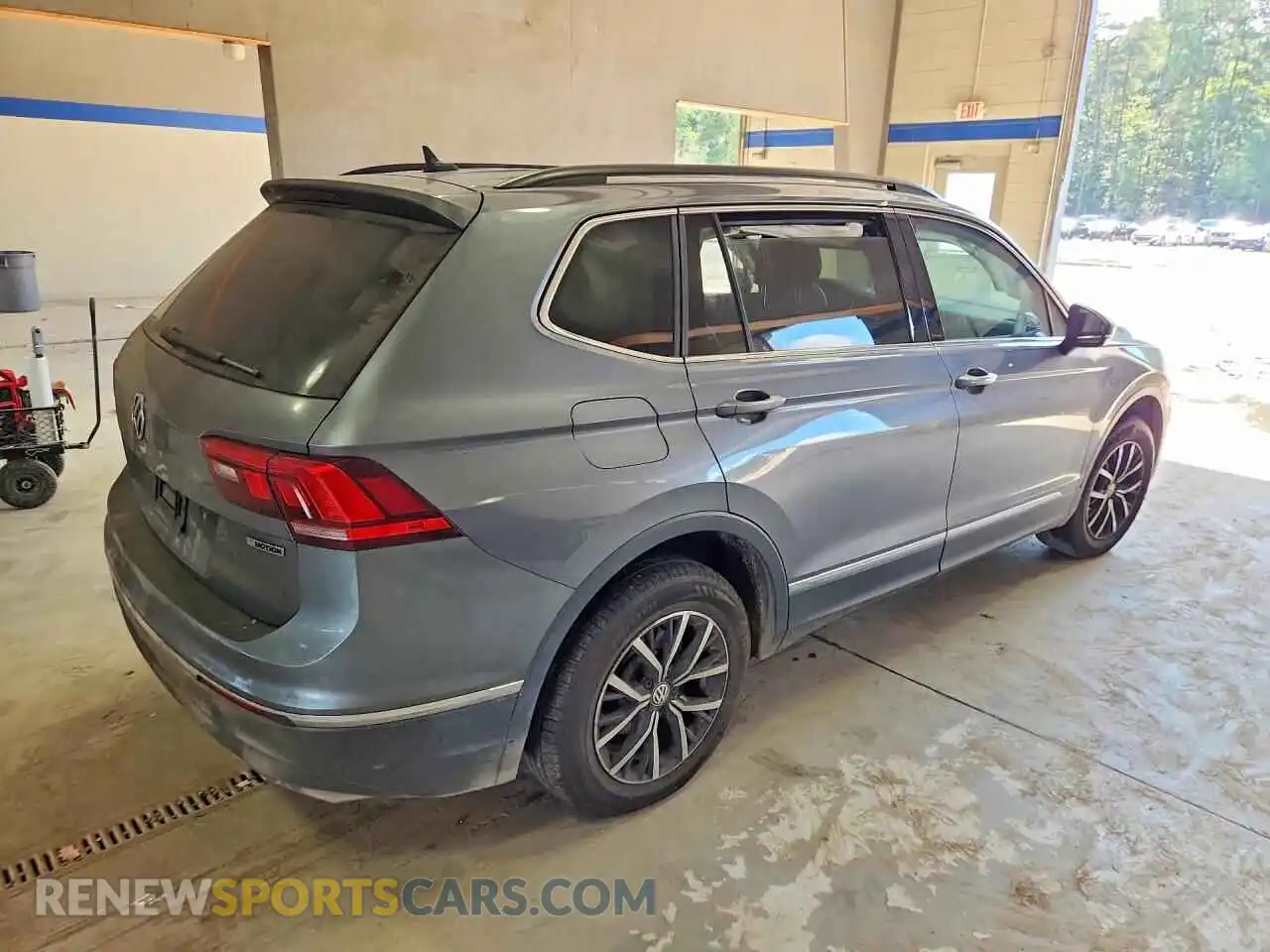 3 fotografías del automóvil dañado 3VV2B7AX3MM054744 VOLKSWAGEN TIGUAN 2021