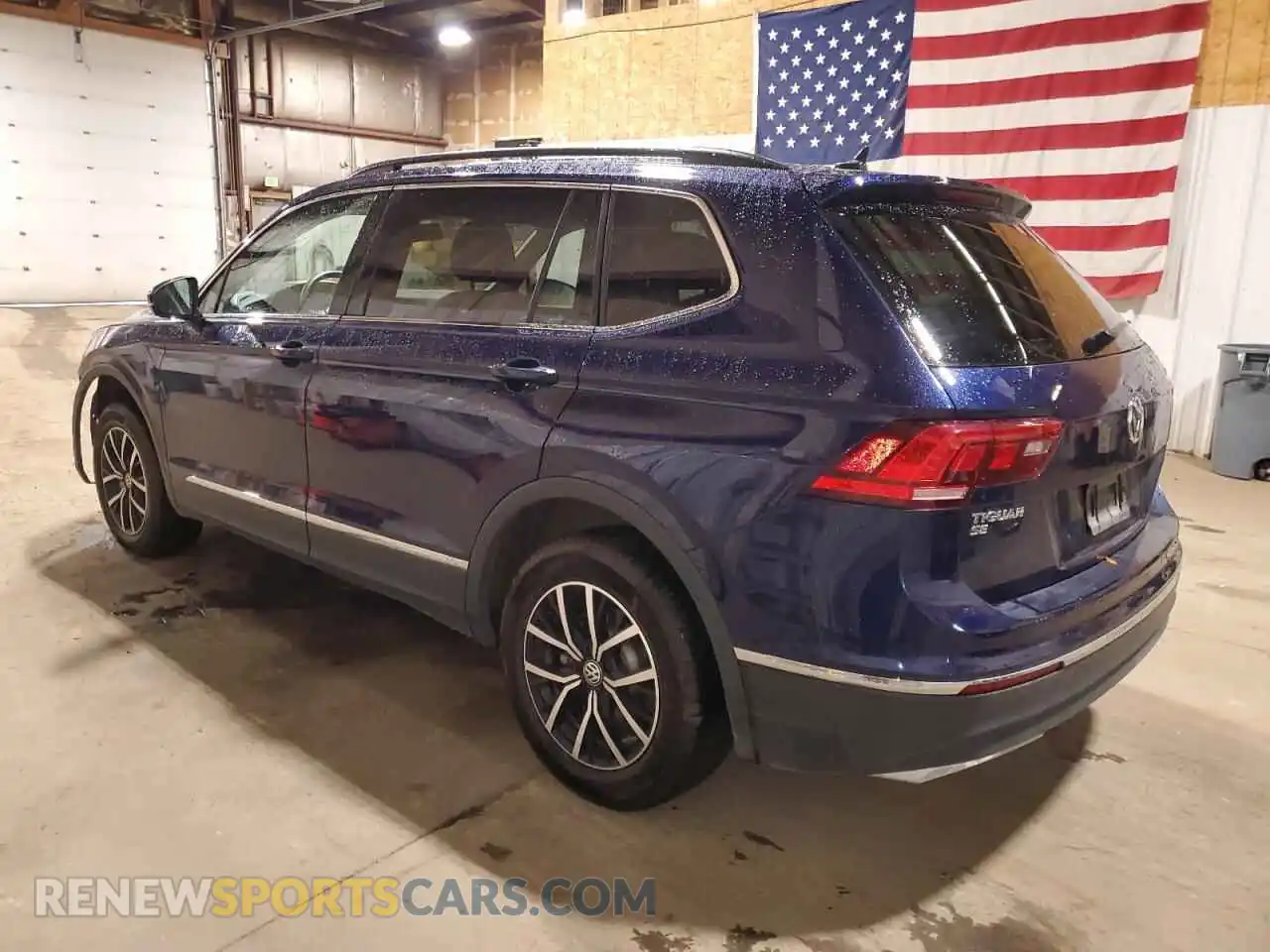 2 Photograph of a damaged car 3VV2B7AX3MM066814 VOLKSWAGEN TIGUAN 2021