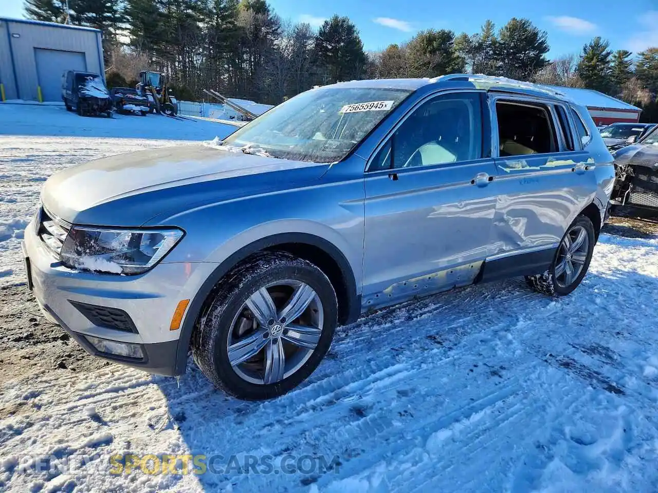 1 Photograph of a damaged car 3VV2B7AX4MM005696 VOLKSWAGEN TIGUAN 2021