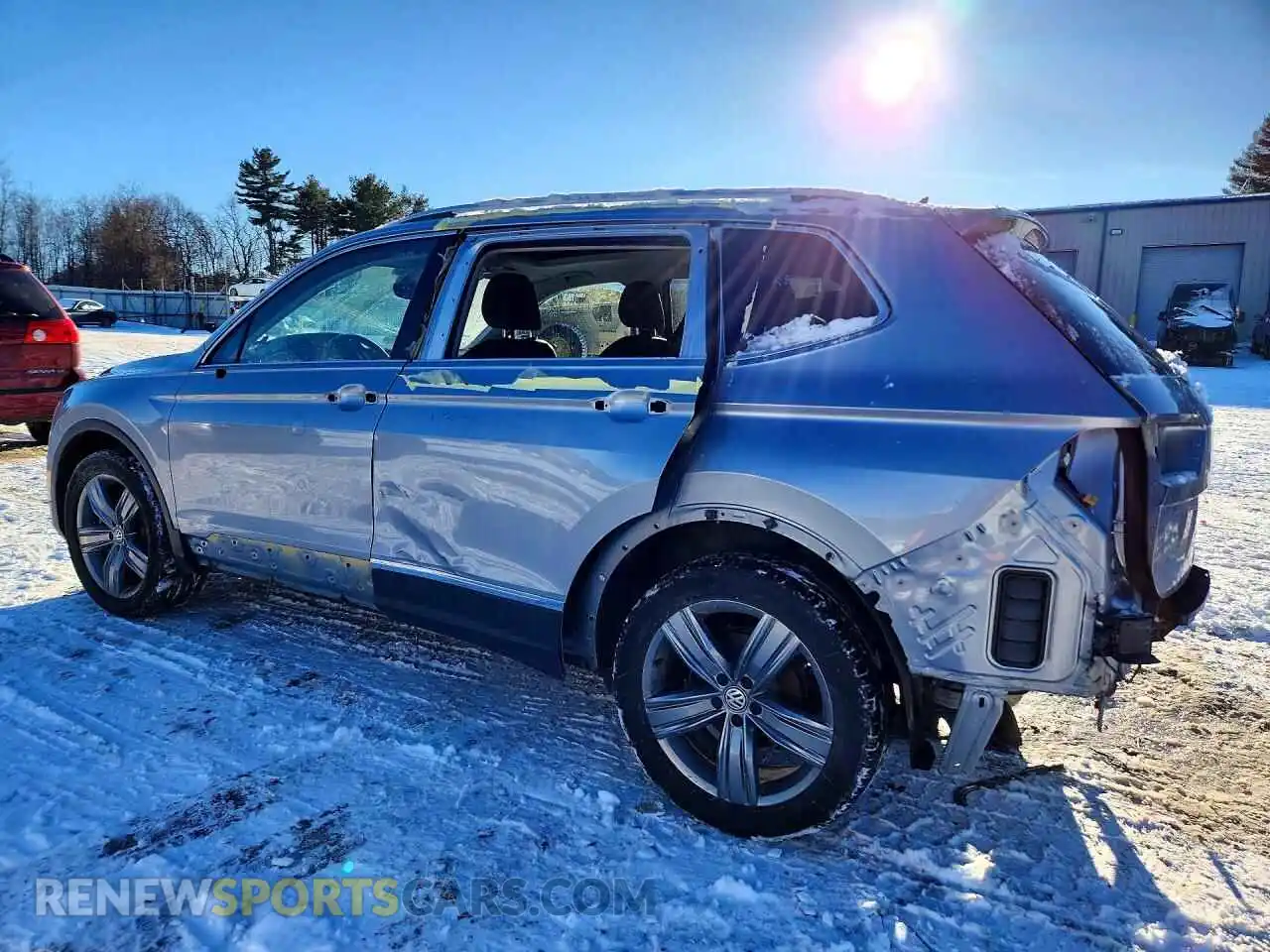 2 Photograph of a damaged car 3VV2B7AX4MM005696 VOLKSWAGEN TIGUAN 2021