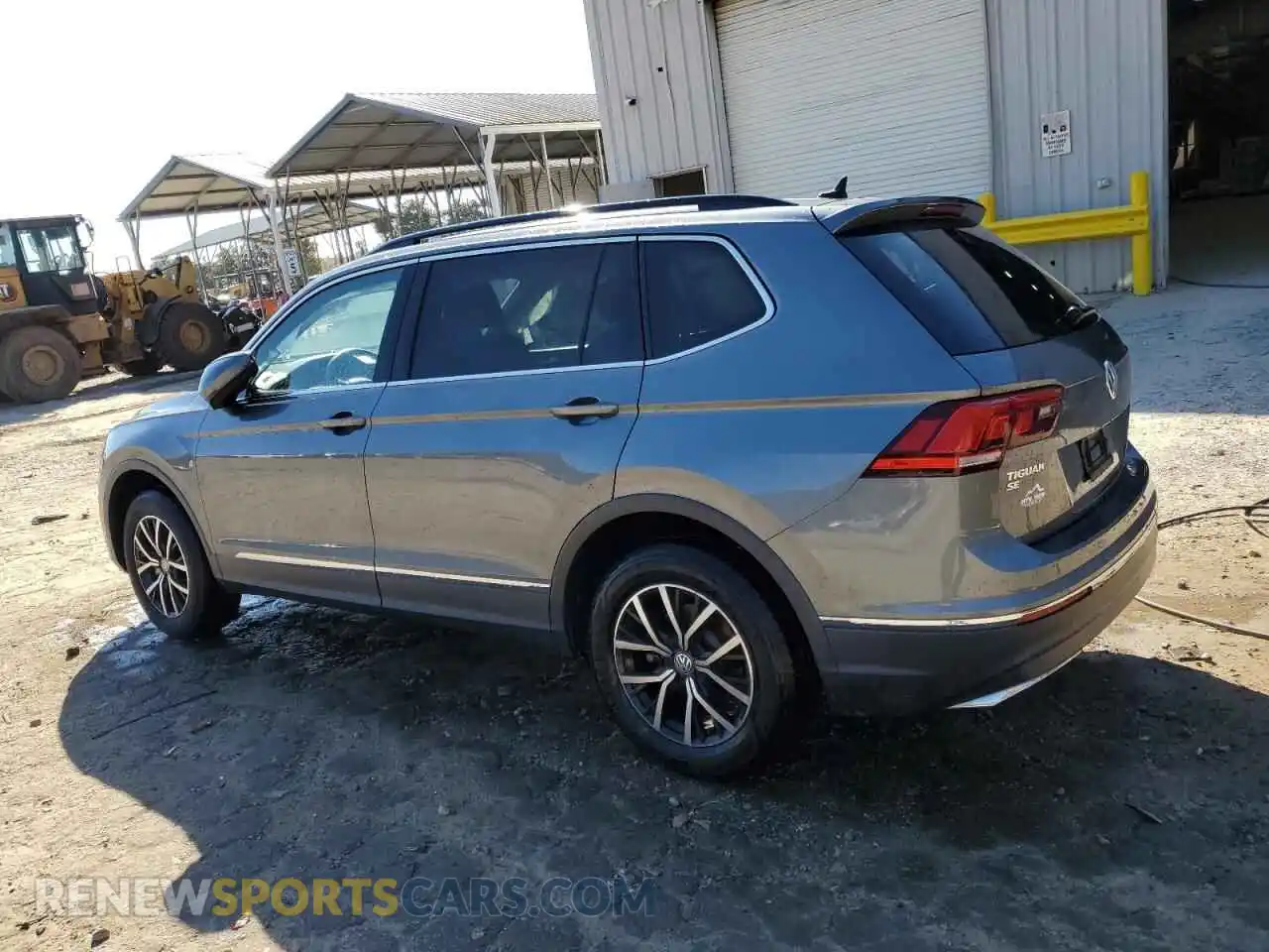 2 Photograph of a damaged car 3VV2B7AX4MM099868 VOLKSWAGEN TIGUAN 2021