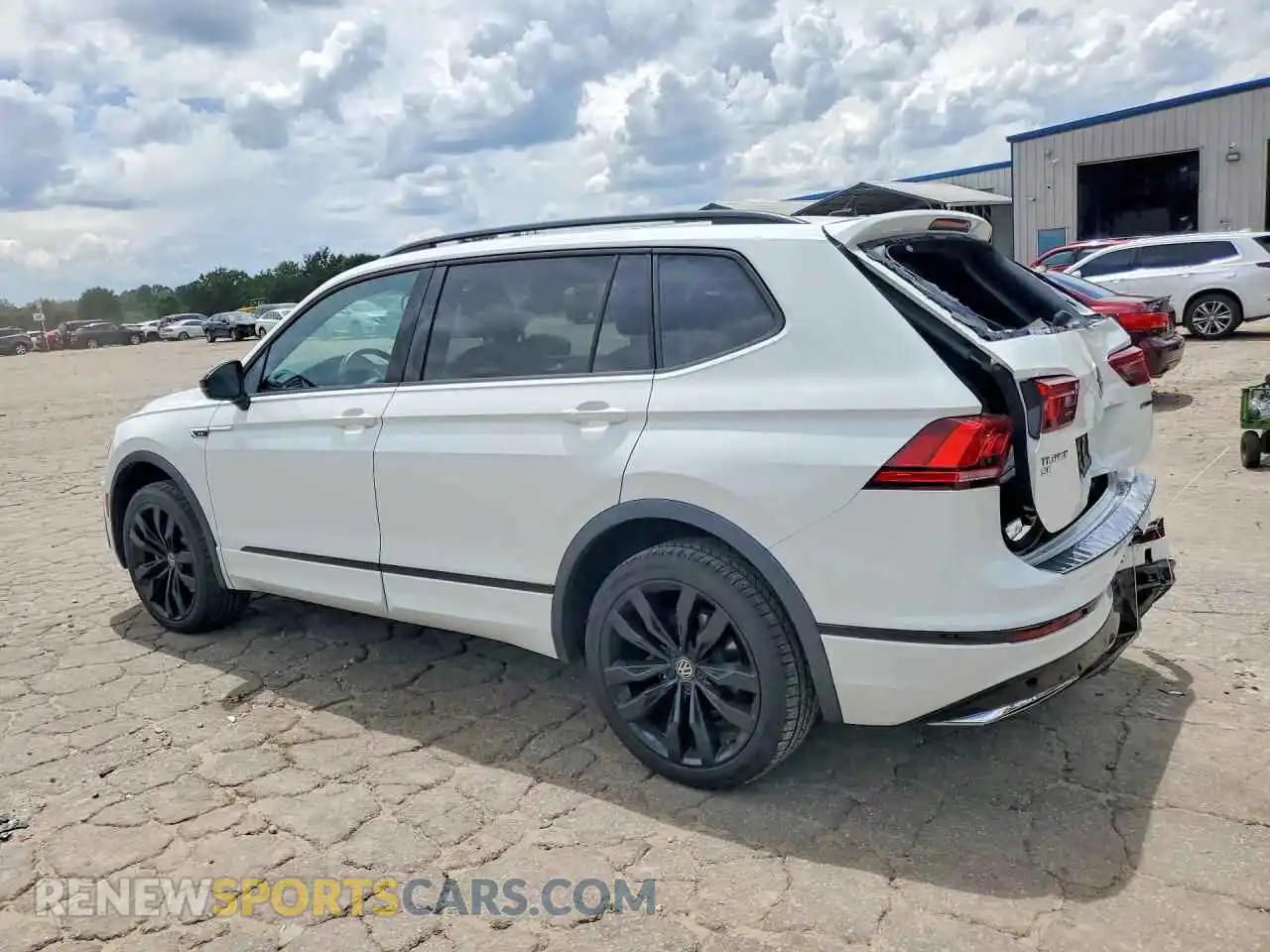 2 fotografías del automóvil dañado 3VV2B7AX4MM104132 VOLKSWAGEN TIGUAN 2021
