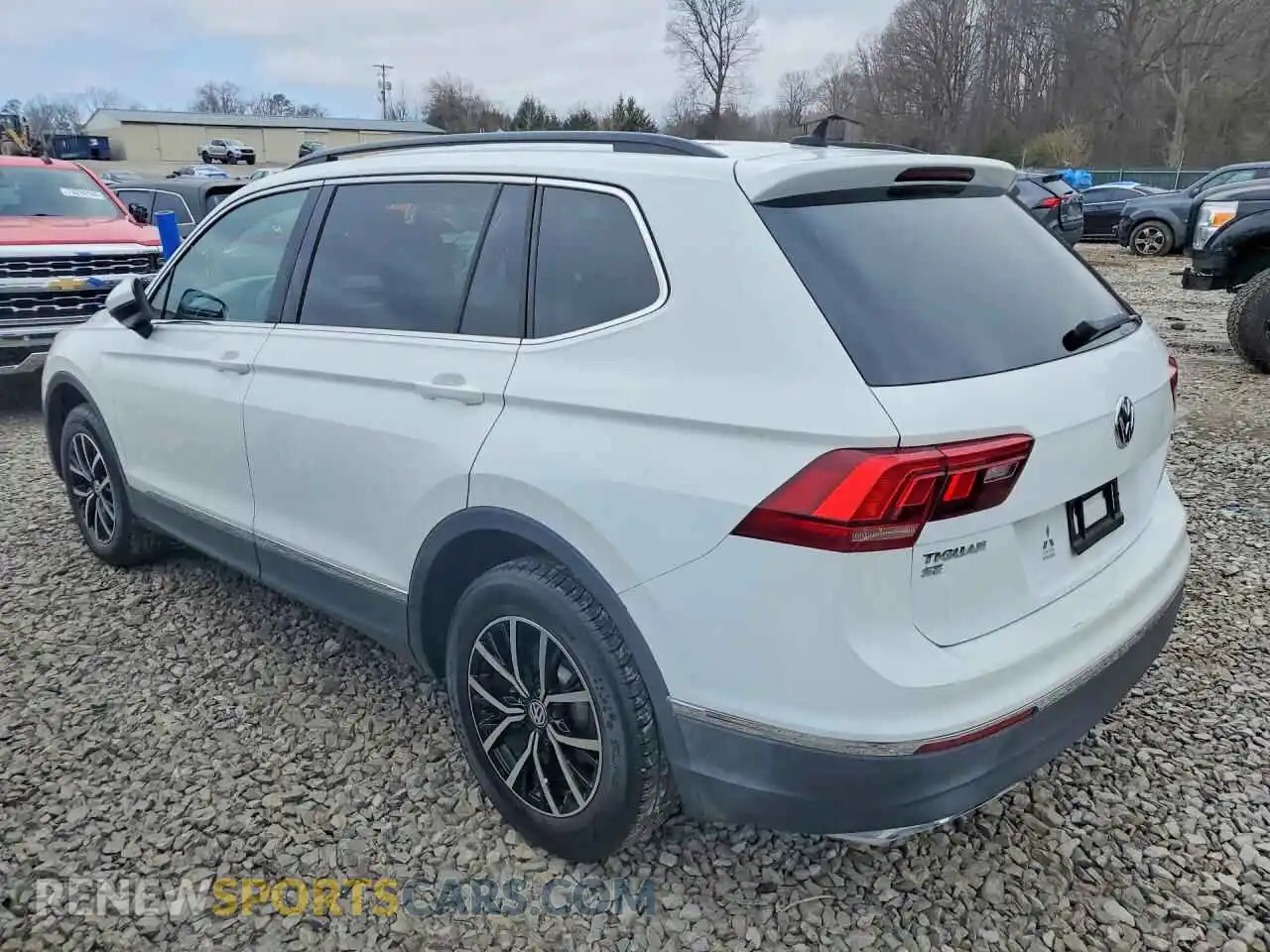 2 Photograph of a damaged car 3VV2B7AX5MM079788 VOLKSWAGEN TIGUAN 2021