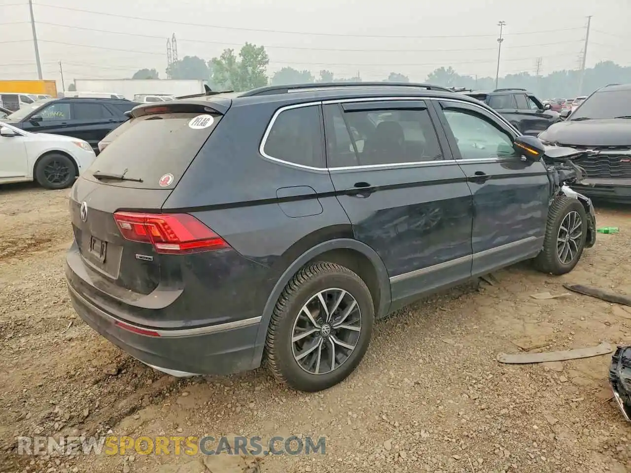 3 Фотография поврежденного автомобиля 3VV2B7AX5MM099183 VOLKSWAGEN TIGUAN 2021
