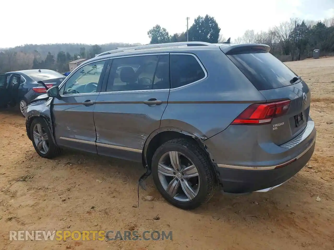 2 Photograph of a damaged car 3VV2B7AX5MM110408 VOLKSWAGEN TIGUAN 2021