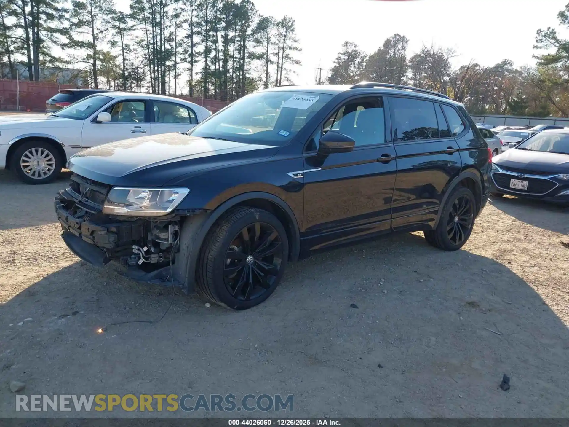 2 Photograph of a damaged car 3VV2B7AX5MM110554 VOLKSWAGEN TIGUAN 2021