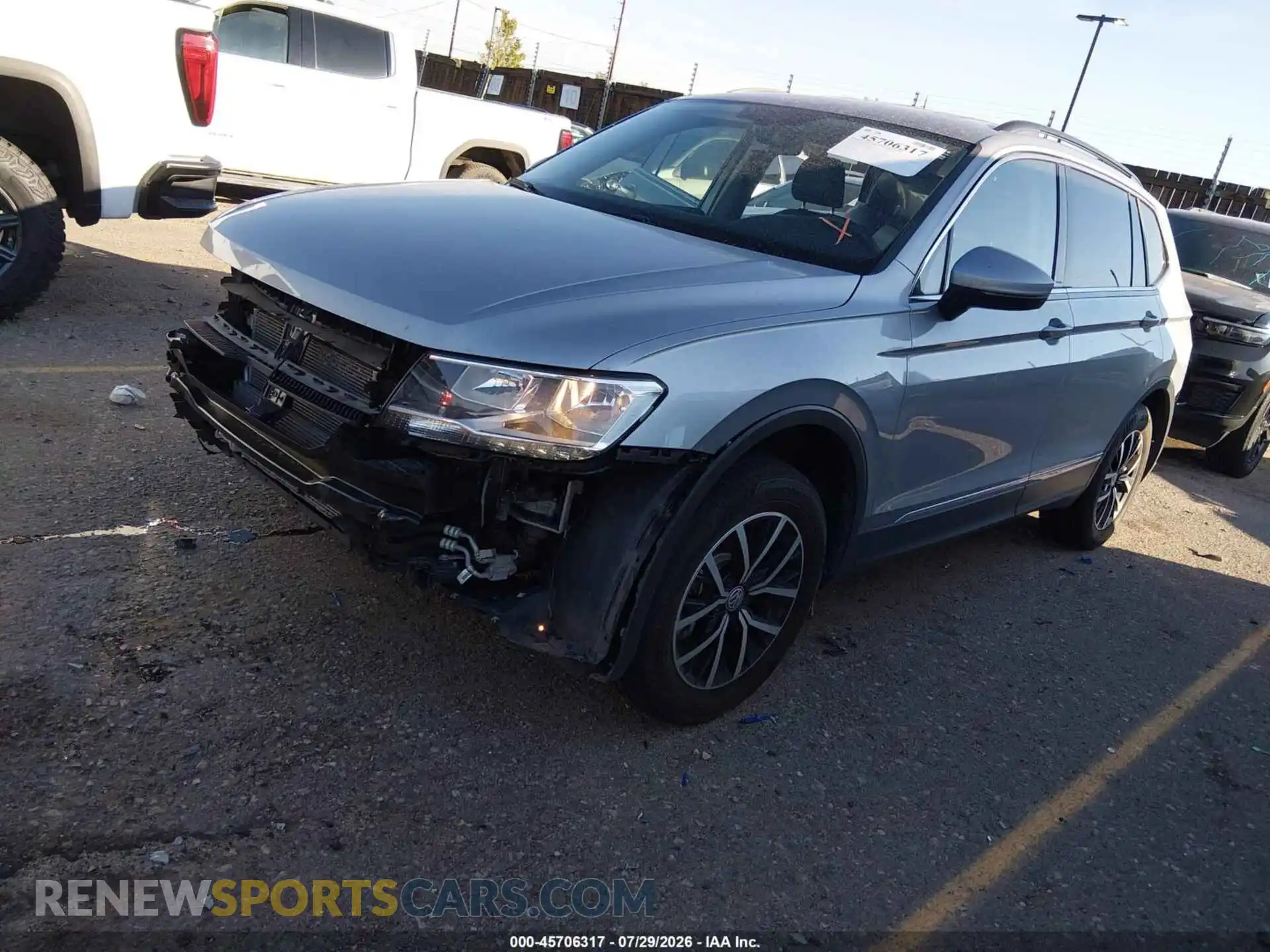2 Photograph of a damaged car 3VV2B7AX5MM129461 VOLKSWAGEN TIGUAN 2021