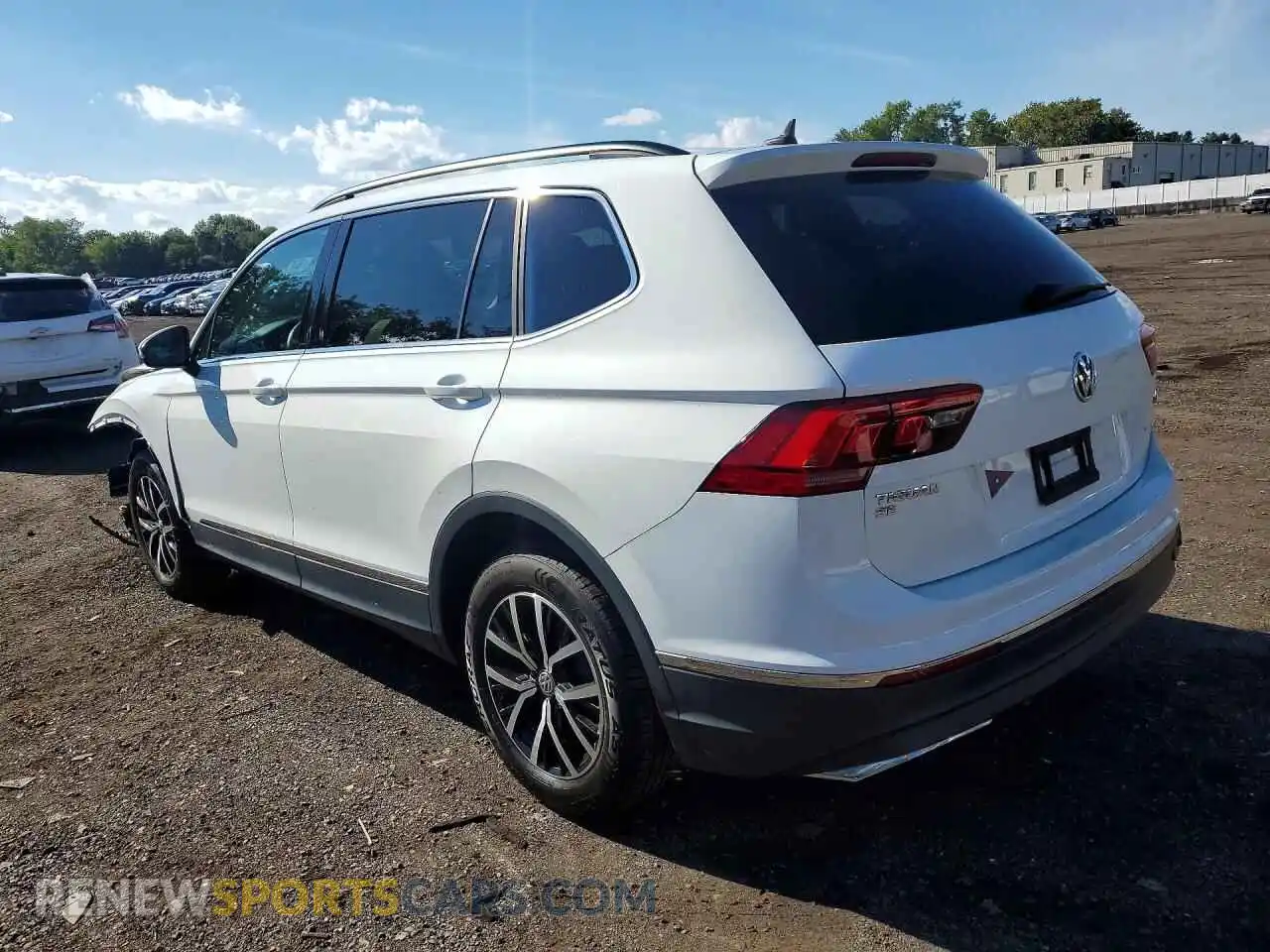 2 Фотография поврежденного автомобиля 3VV2B7AX6MM028672 VOLKSWAGEN TIGUAN 2021