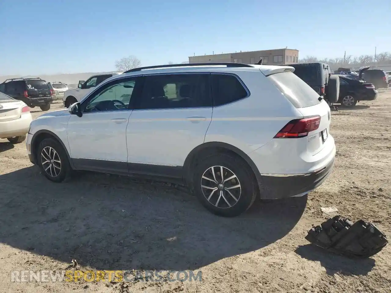 2 fotografías del automóvil dañado 3VV2B7AX6MM040062 VOLKSWAGEN TIGUAN 2021