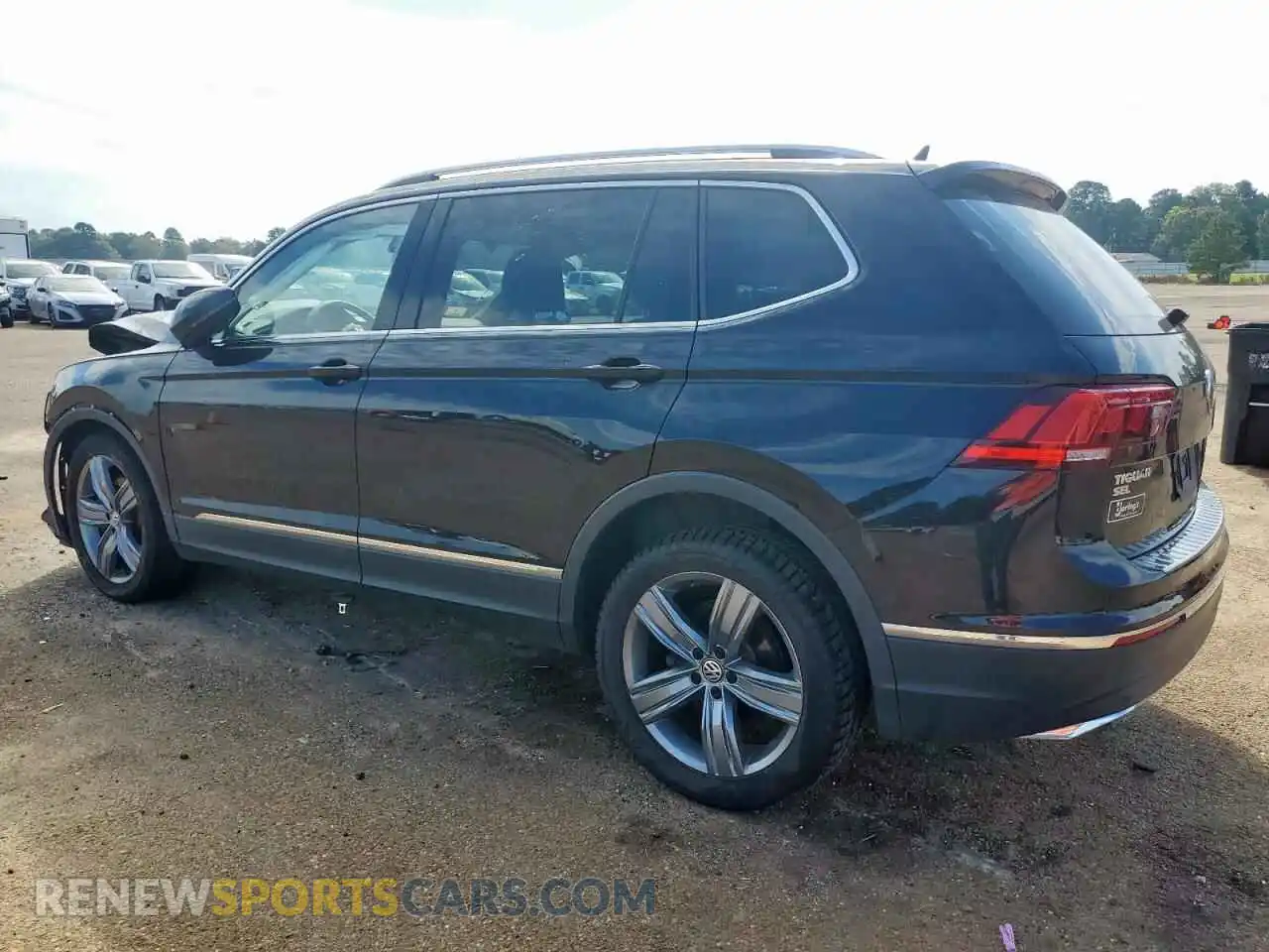 2 Photograph of a damaged car 3VV2B7AX6MM151632 VOLKSWAGEN TIGUAN 2021