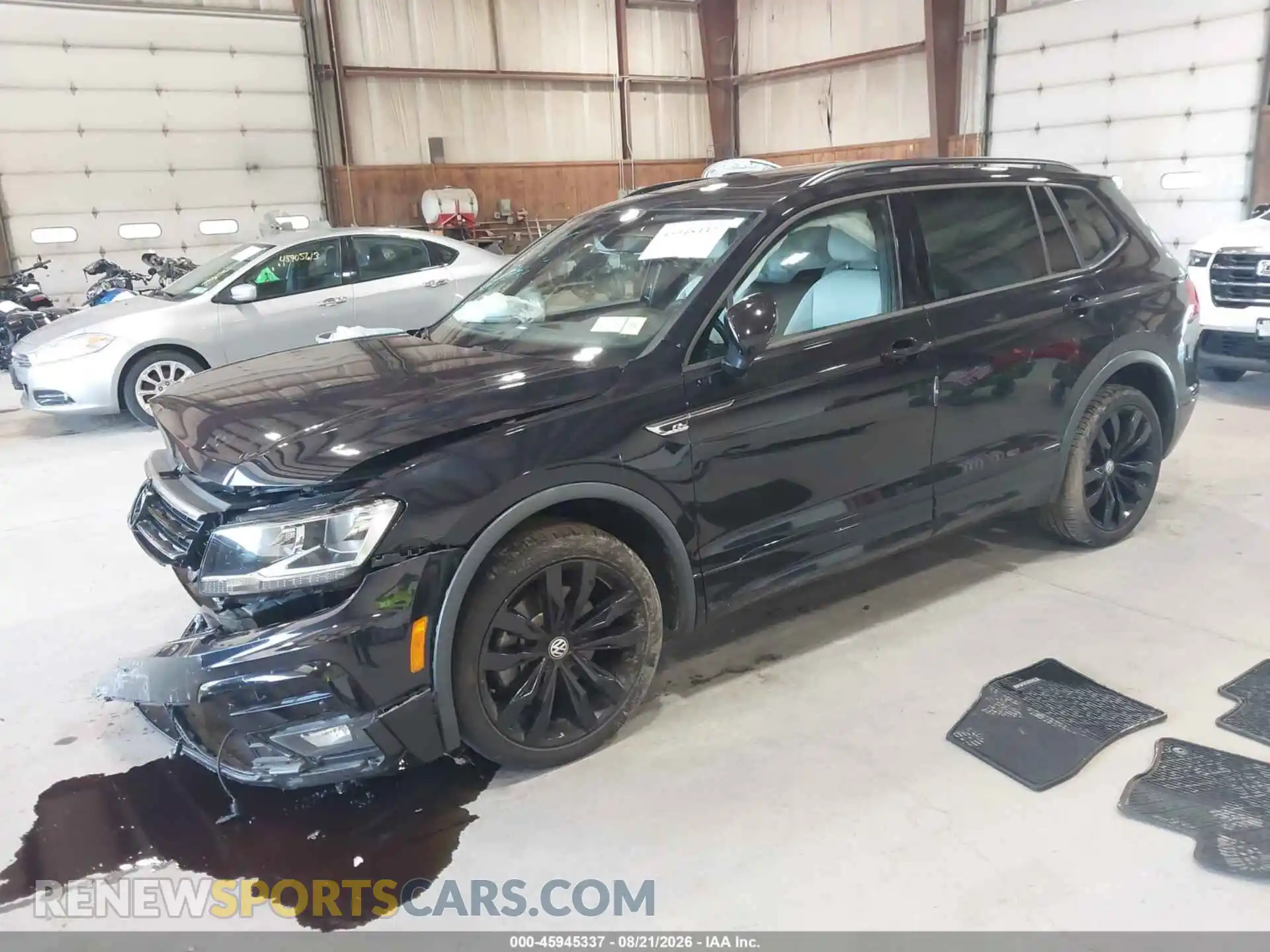 2 Photograph of a damaged car 3VV2B7AX7MM061468 VOLKSWAGEN TIGUAN 2021