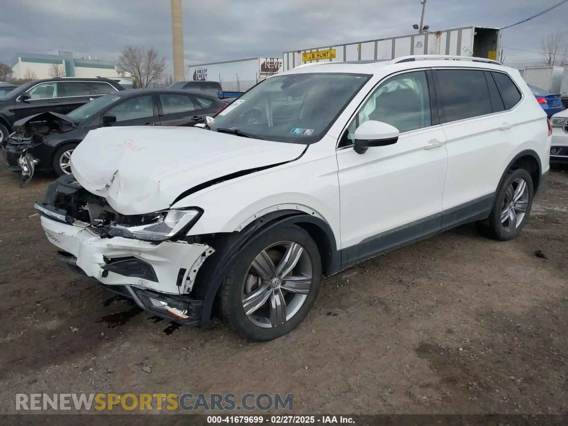 2 Photograph of a damaged car 3VV2B7AX7MM096267 VOLKSWAGEN TIGUAN 2021