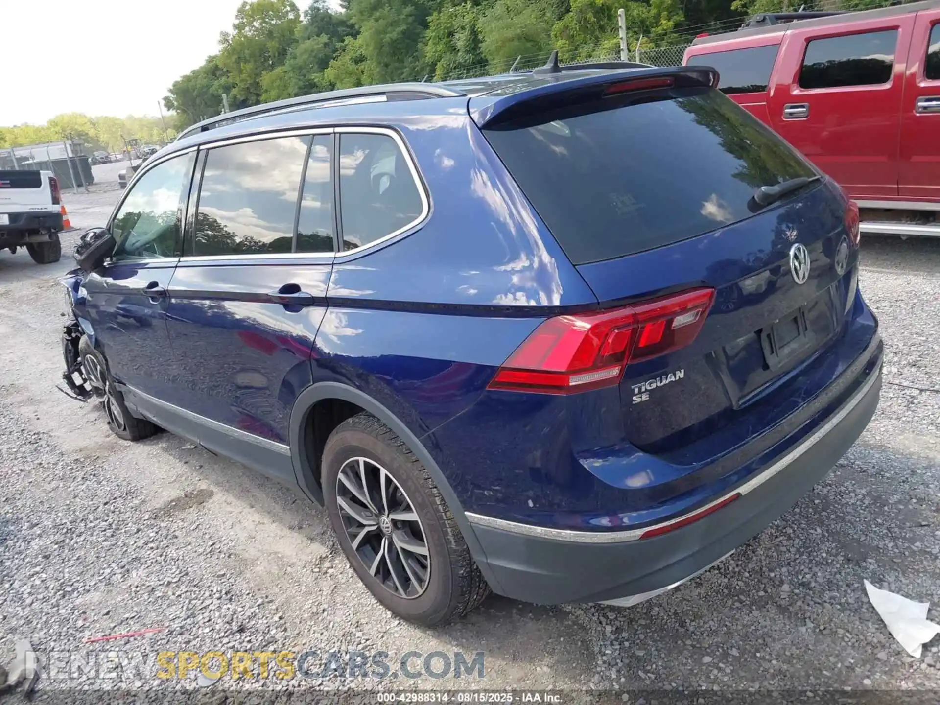 3 Фотография поврежденного автомобиля 3VV2B7AX8MM056411 VOLKSWAGEN TIGUAN 2021
