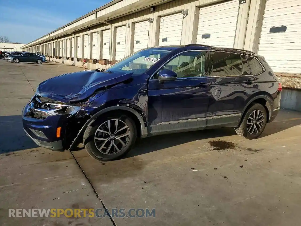 1 Photograph of a damaged car 3VV2B7AX8MM097007 VOLKSWAGEN TIGUAN 2021