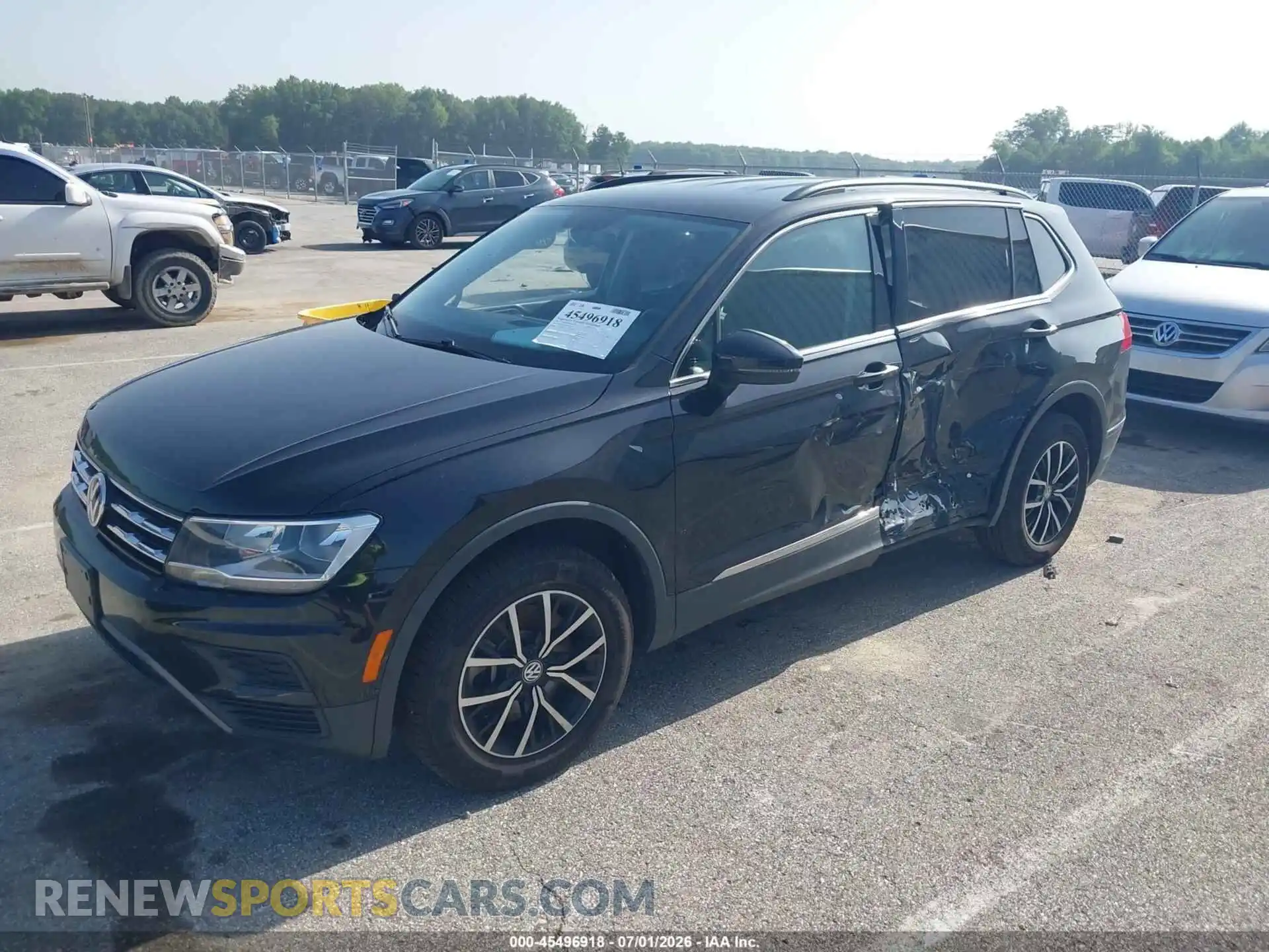 2 Photograph of a damaged car 3VV2B7AX8MM100567 VOLKSWAGEN TIGUAN 2021