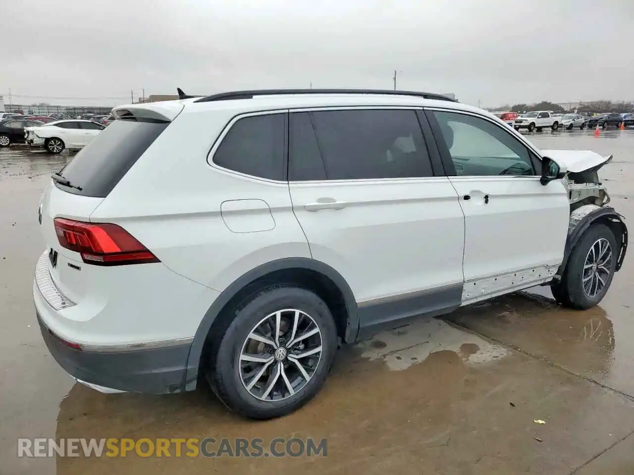 3 Photograph of a damaged car 3VV2B7AX9MM157120 VOLKSWAGEN TIGUAN 2021