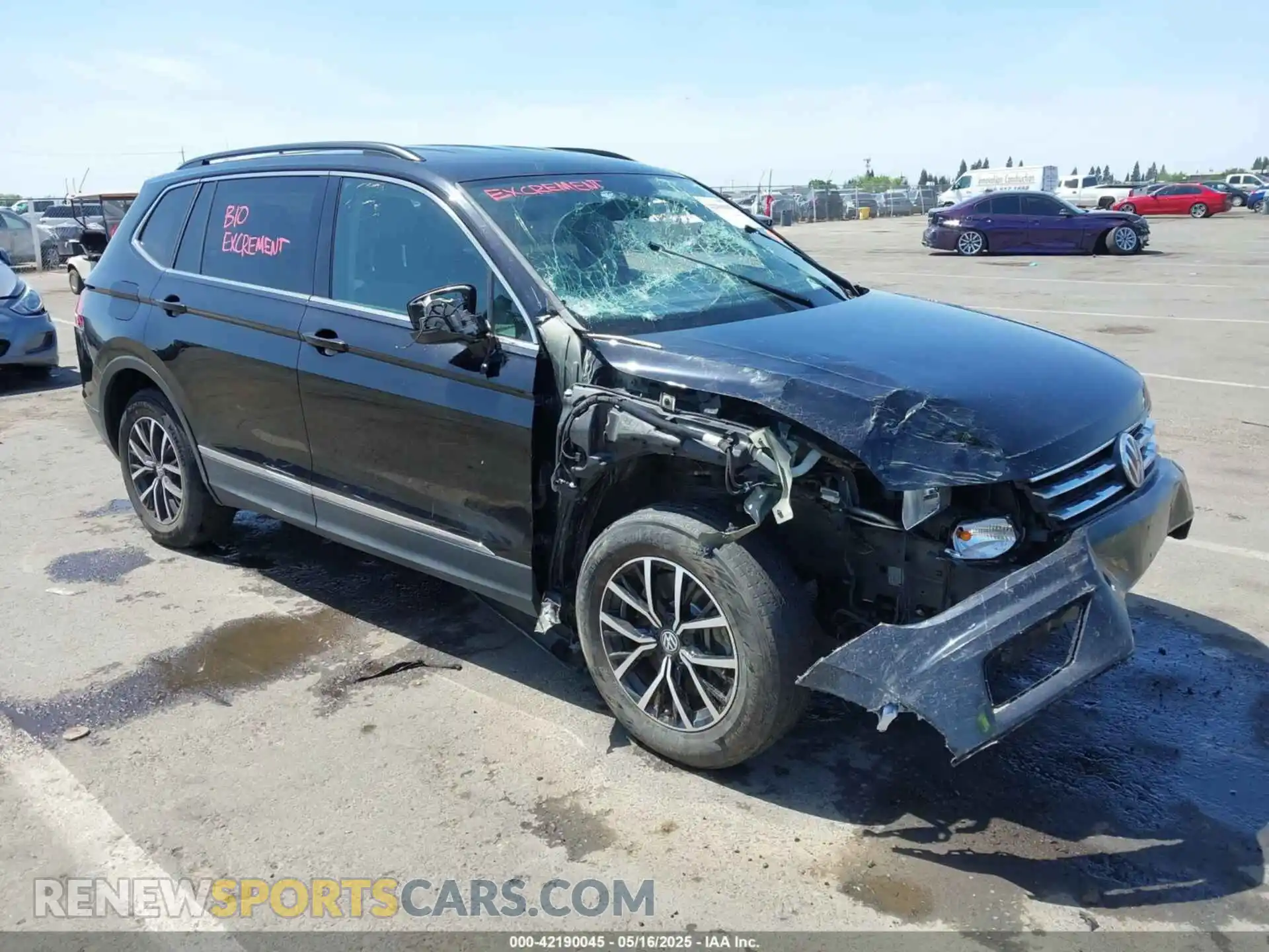 1 Photograph of a damaged car 3VV3B7AX1MM009970 VOLKSWAGEN TIGUAN 2021