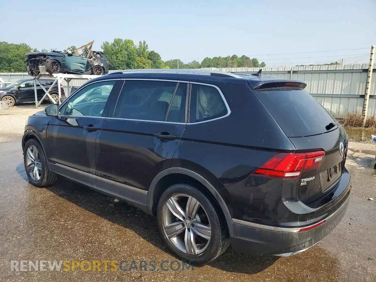 2 Photograph of a damaged car 3VV3B7AX1MM075029 VOLKSWAGEN TIGUAN 2021