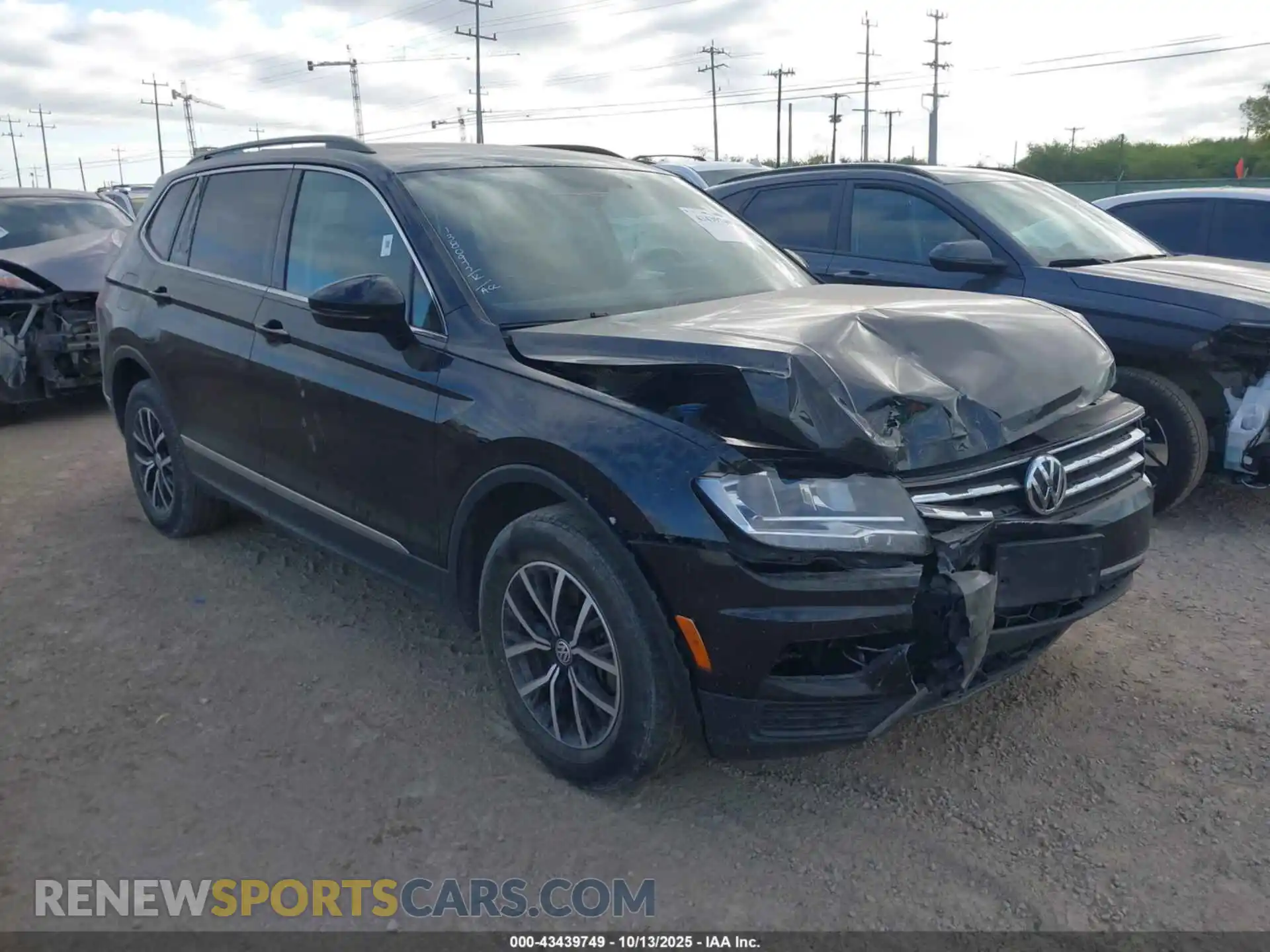1 Photograph of a damaged car 3VV3B7AX2MM073502 VOLKSWAGEN TIGUAN 2021