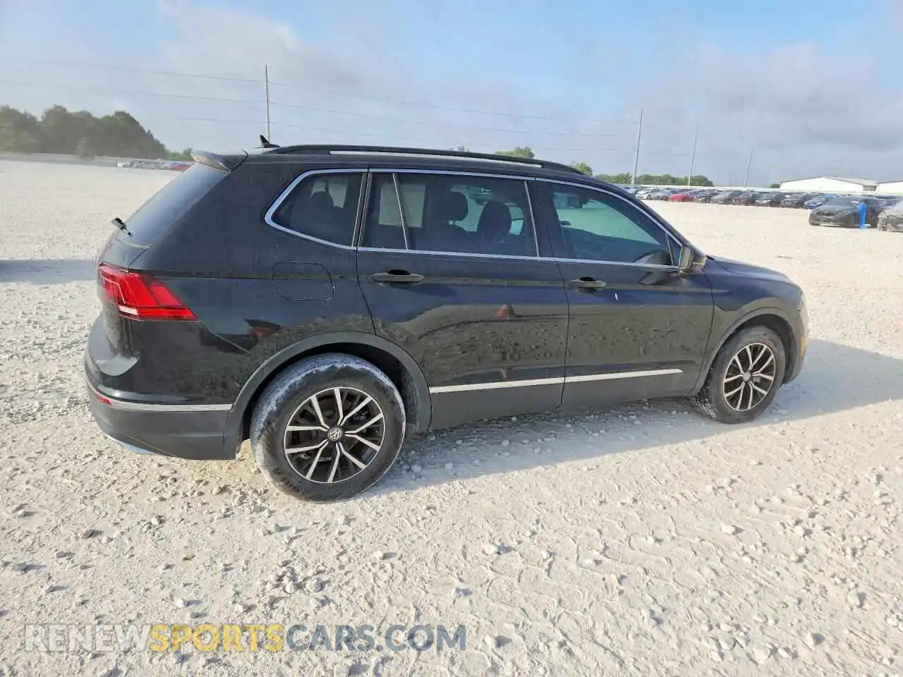 3 Photograph of a damaged car 3VV3B7AX3MM007489 VOLKSWAGEN TIGUAN 2021