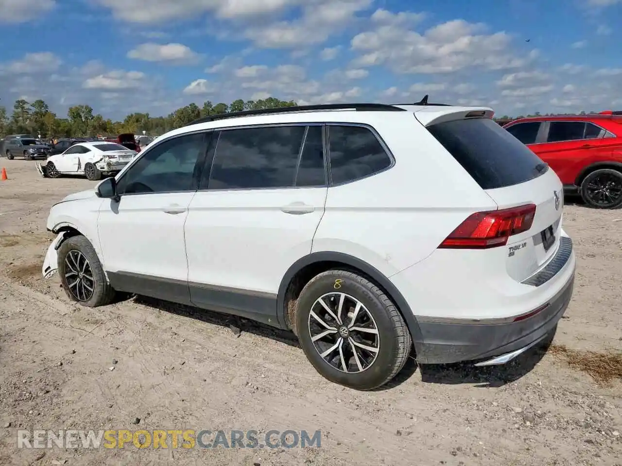2 Photograph of a damaged car 3VV3B7AX3MM043831 VOLKSWAGEN TIGUAN 2021