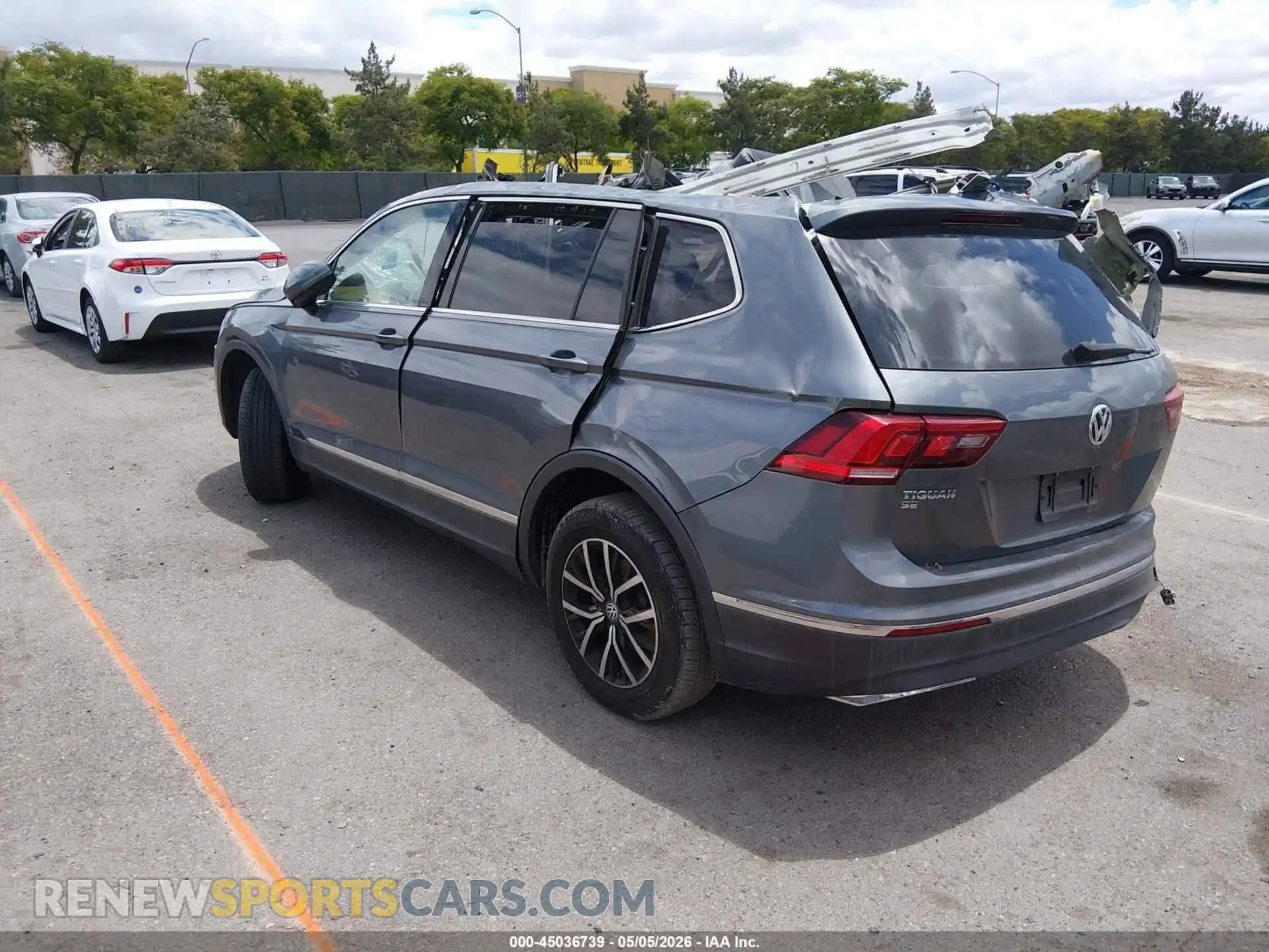 3 Photograph of a damaged car 3VV3B7AX3MM053825 VOLKSWAGEN TIGUAN 2021