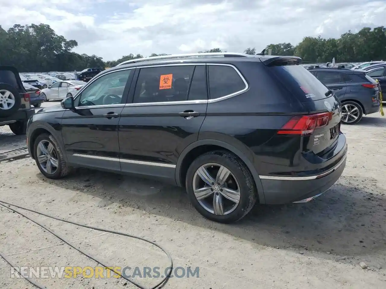 2 Photograph of a damaged car 3VV3B7AX3MM055333 VOLKSWAGEN TIGUAN 2021