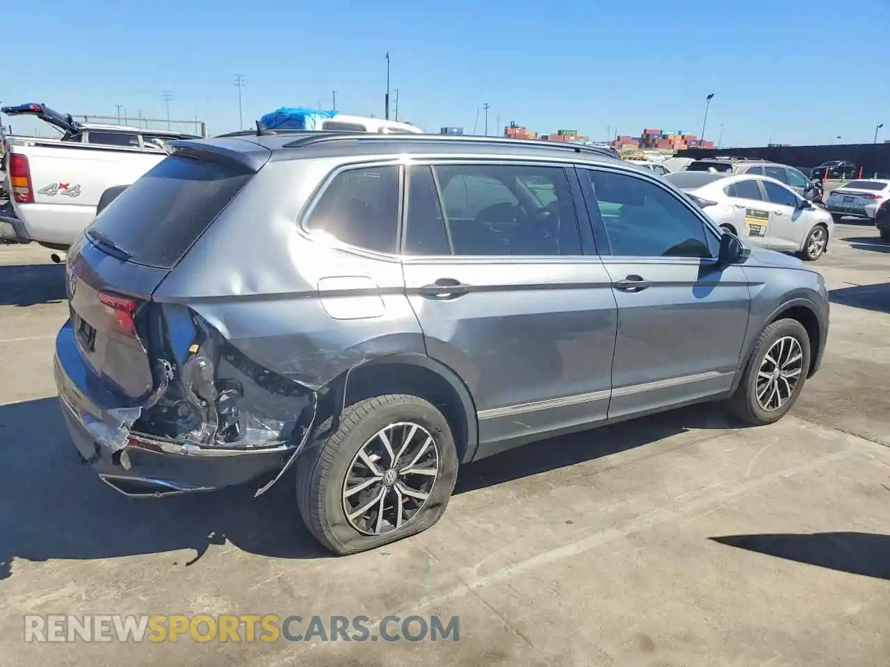 3 fotografías del automóvil dañado 3VV3B7AX3MM120262 VOLKSWAGEN TIGUAN 2021