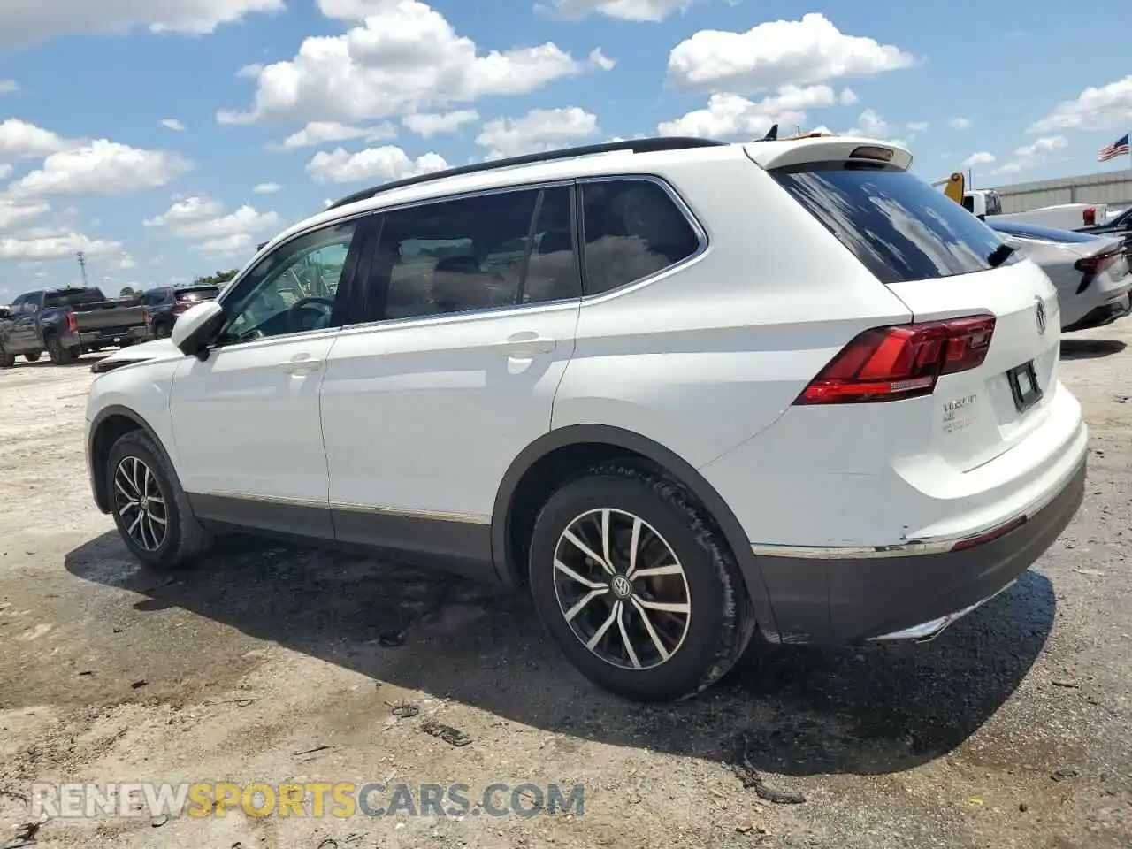 2 Photograph of a damaged car 3VV3B7AX4MM000468 VOLKSWAGEN TIGUAN 2021