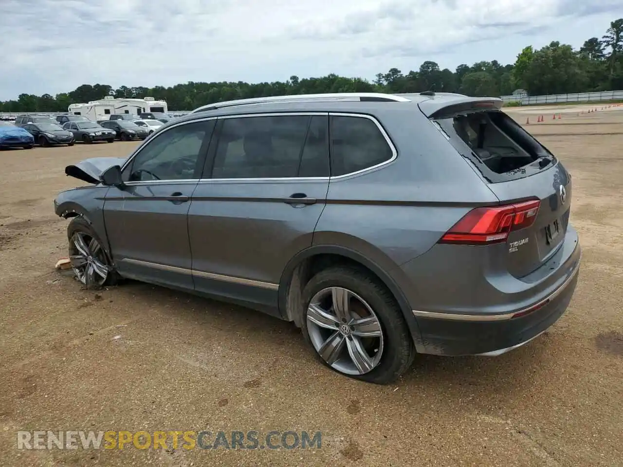 2 Photograph of a damaged car 3VV3B7AX4MM087210 VOLKSWAGEN TIGUAN 2021