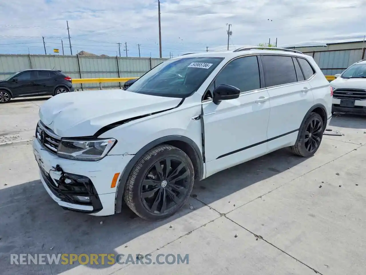1 Photograph of a damaged car 3VV3B7AX5MM006344 VOLKSWAGEN TIGUAN 2021