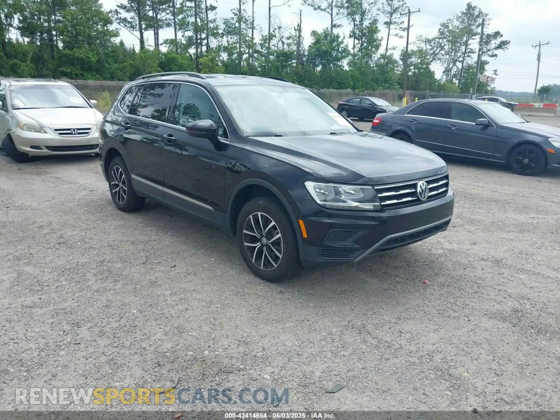 1 Фотография поврежденного автомобиля 3VV3B7AX5MM022012 VOLKSWAGEN TIGUAN 2021