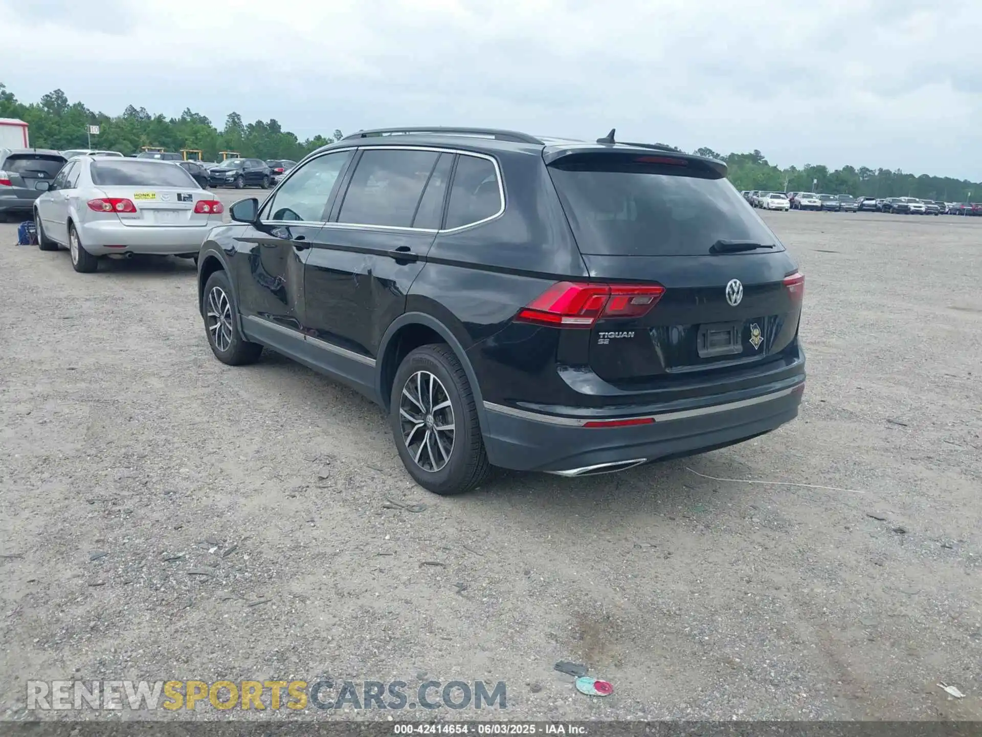 3 Фотография поврежденного автомобиля 3VV3B7AX5MM022012 VOLKSWAGEN TIGUAN 2021