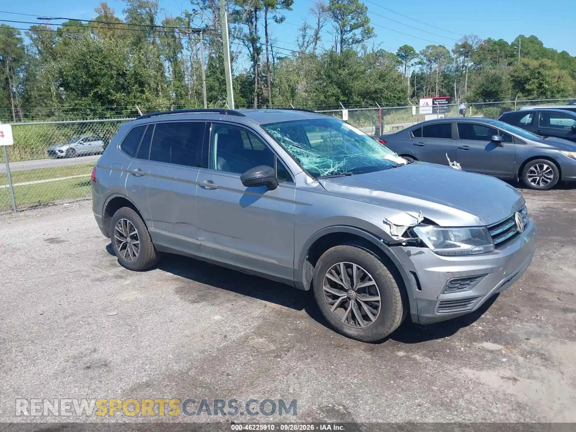 1 Photograph of a damaged car 3VV3B7AX5MM063661 VOLKSWAGEN TIGUAN 2021