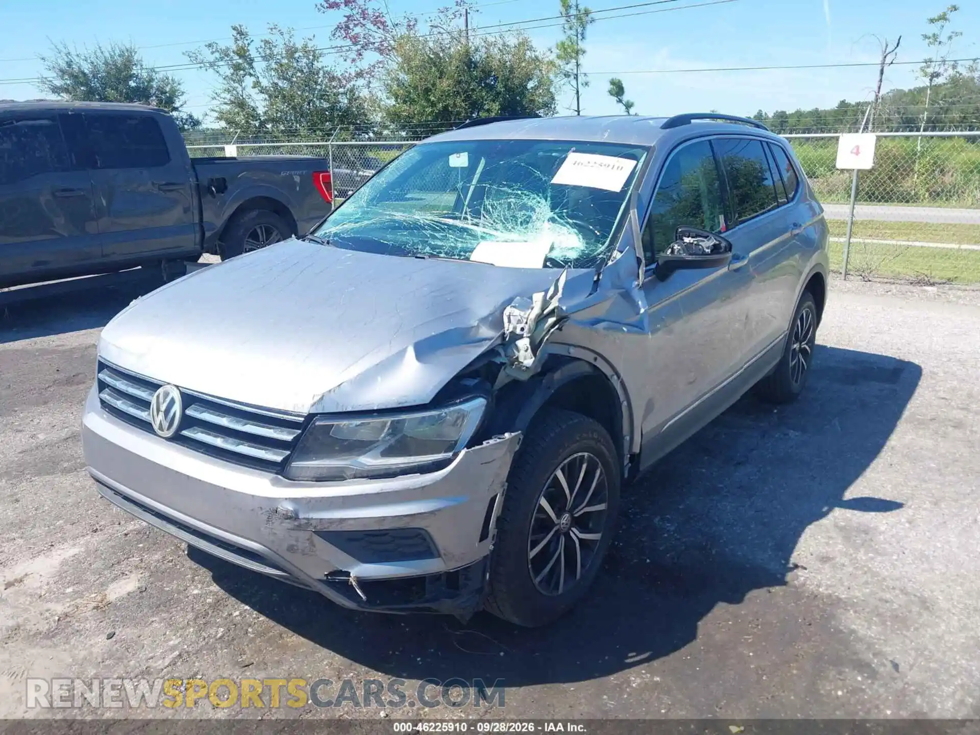2 Photograph of a damaged car 3VV3B7AX5MM063661 VOLKSWAGEN TIGUAN 2021