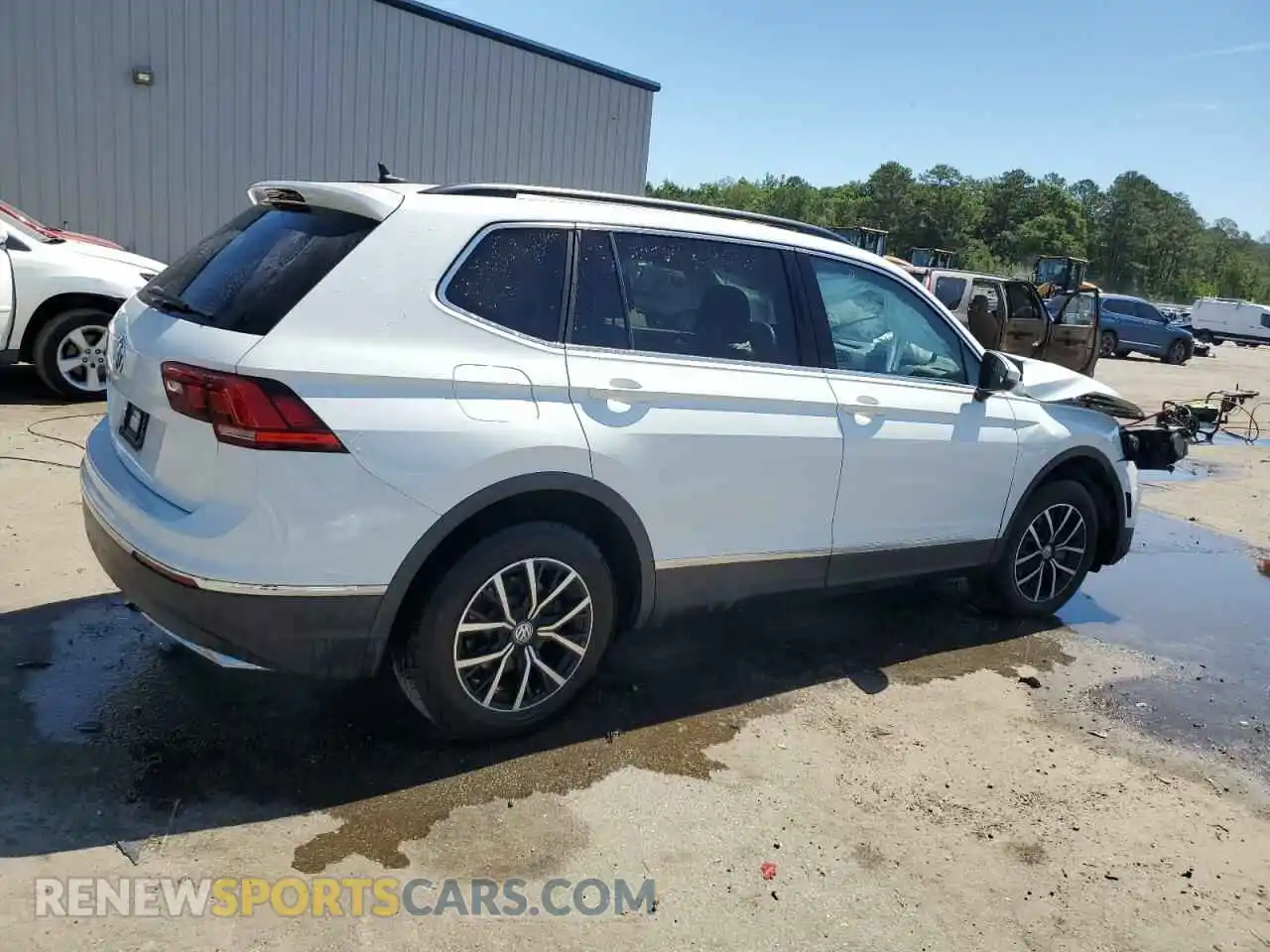 3 Фотография поврежденного автомобиля 3VV3B7AX5MM120280 VOLKSWAGEN TIGUAN 2021