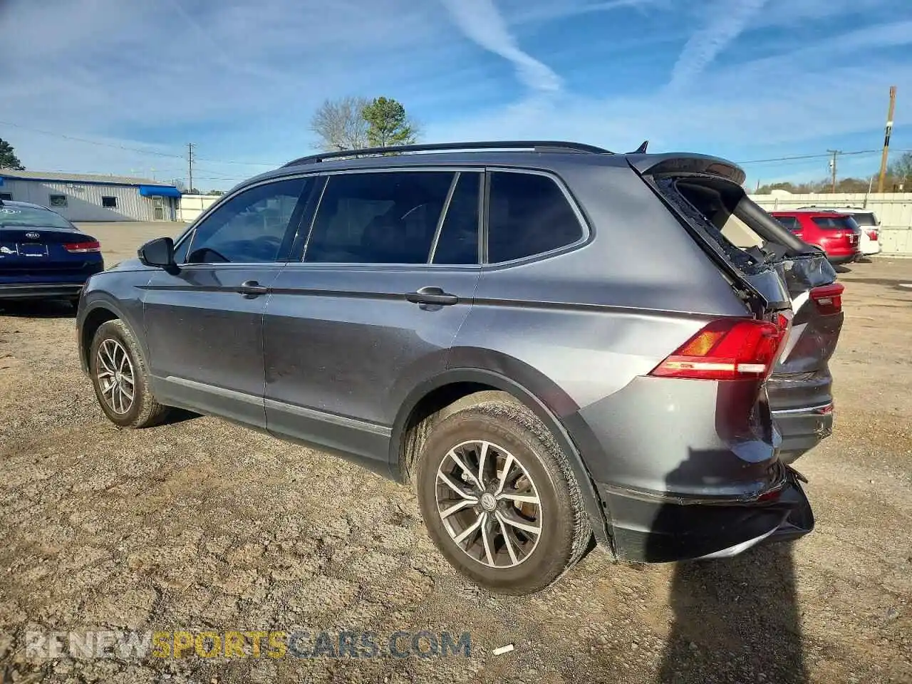 2 Фотография поврежденного автомобиля 3VV3B7AX5MM159032 VOLKSWAGEN TIGUAN 2021