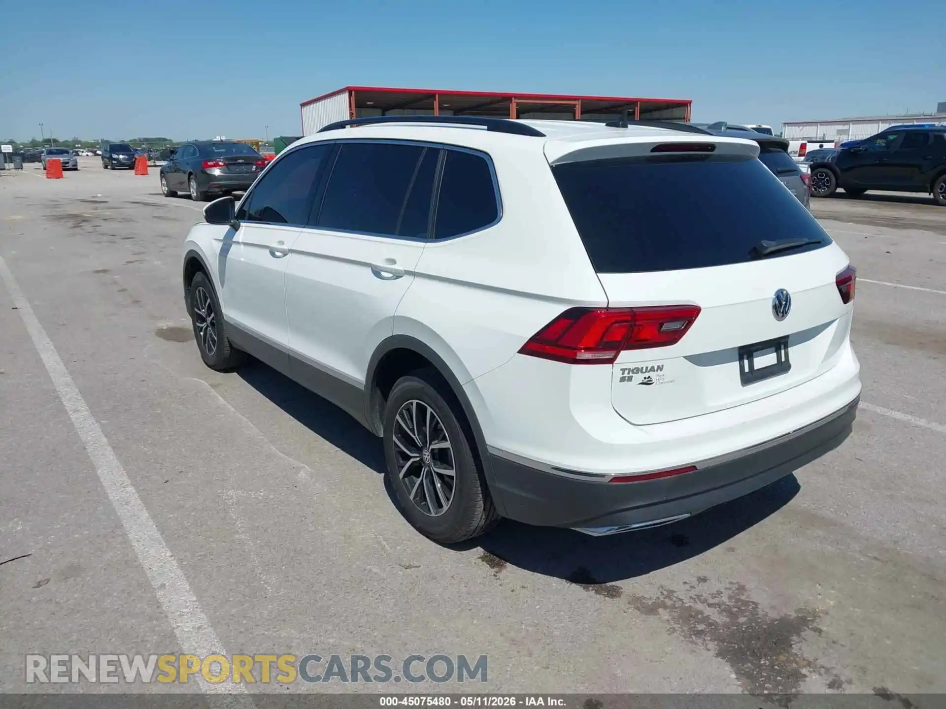 3 Photograph of a damaged car 3VV3B7AX6MM072854 VOLKSWAGEN TIGUAN 2021