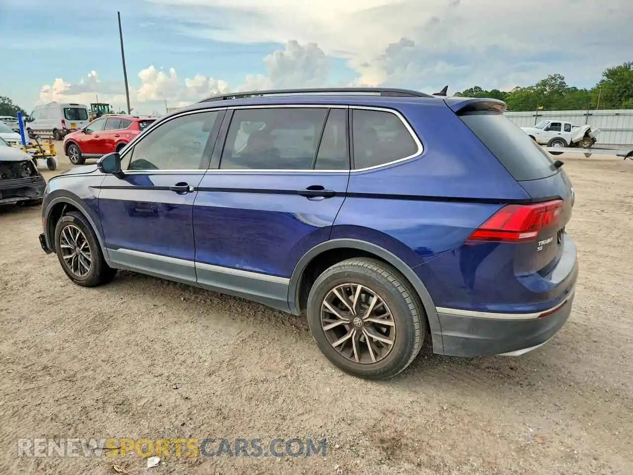 2 Photograph of a damaged car 3VV3B7AX6MM101415 VOLKSWAGEN TIGUAN 2021