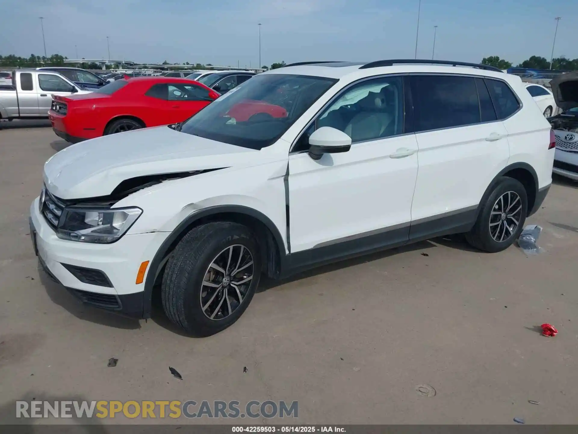 2 Photograph of a damaged car 3VV3B7AX7MM065332 VOLKSWAGEN TIGUAN 2021