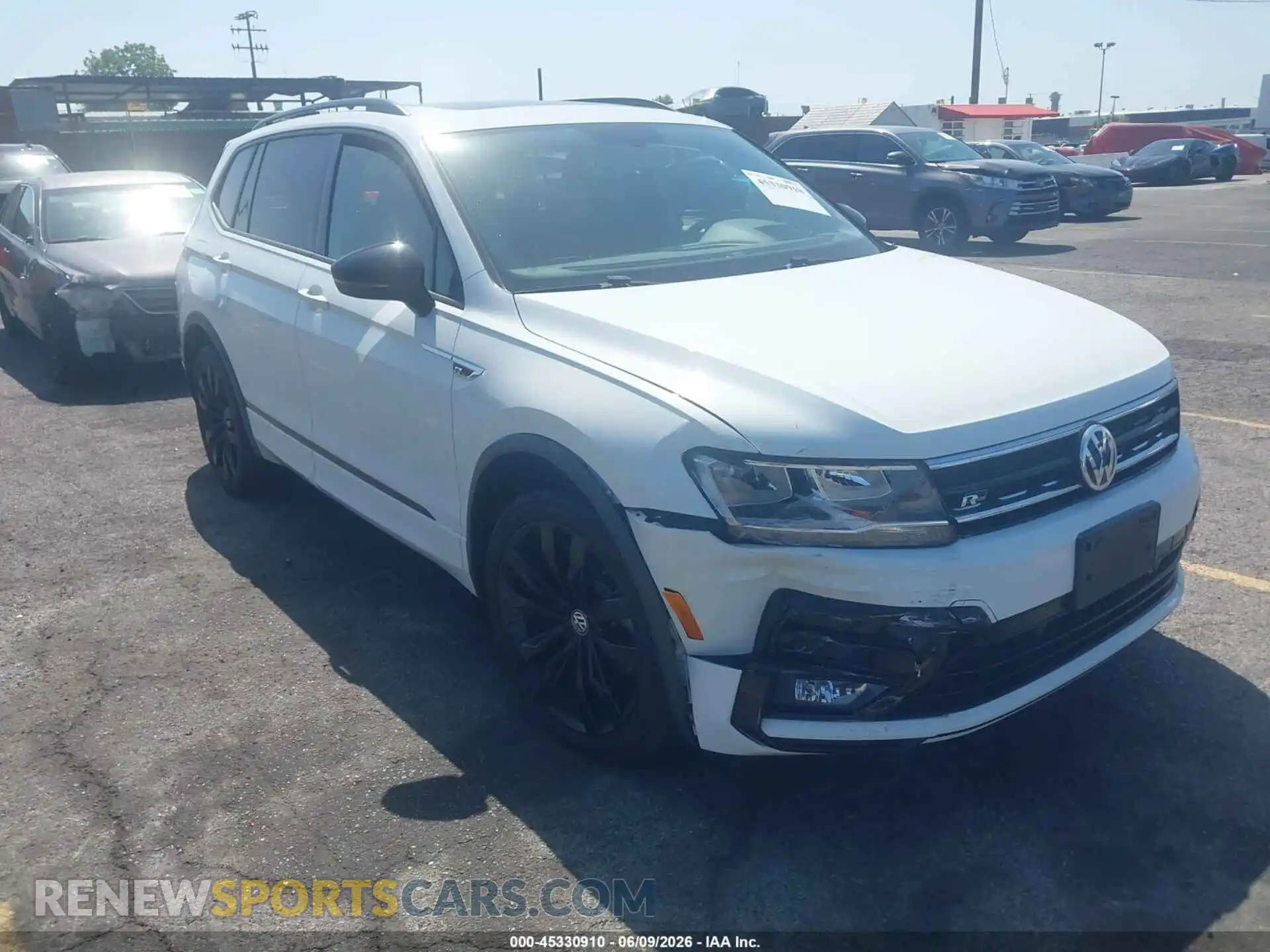 1 Фотография поврежденного автомобиля 3VV3B7AX8MM020867 VOLKSWAGEN TIGUAN 2021