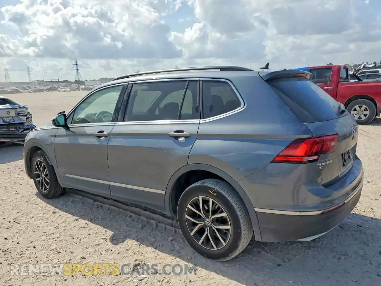 2 fotografías del automóvil dañado 3VV3B7AX9MM039072 VOLKSWAGEN TIGUAN 2021