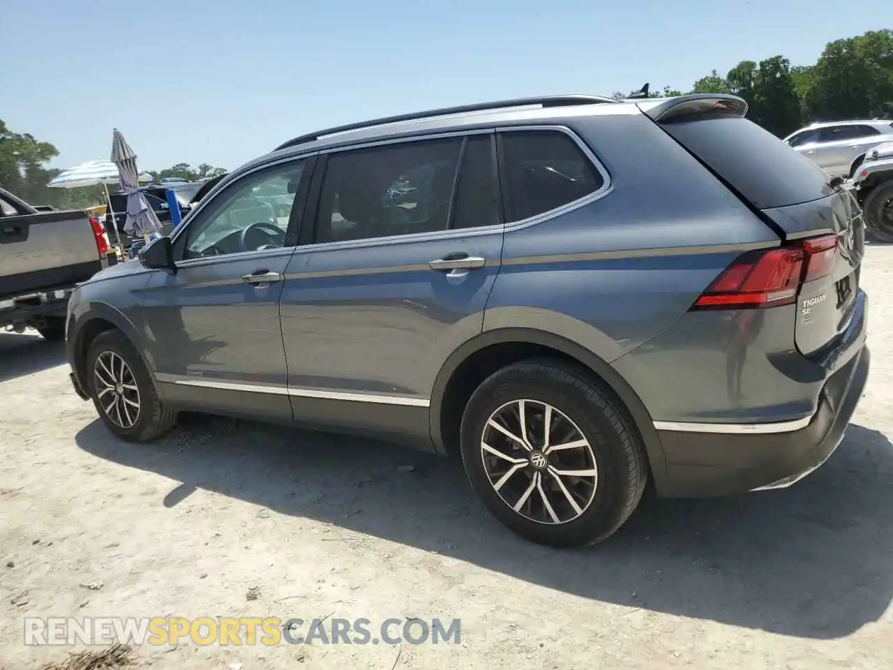 2 Photograph of a damaged car 3VV3B7AXXMM081265 VOLKSWAGEN TIGUAN 2021
