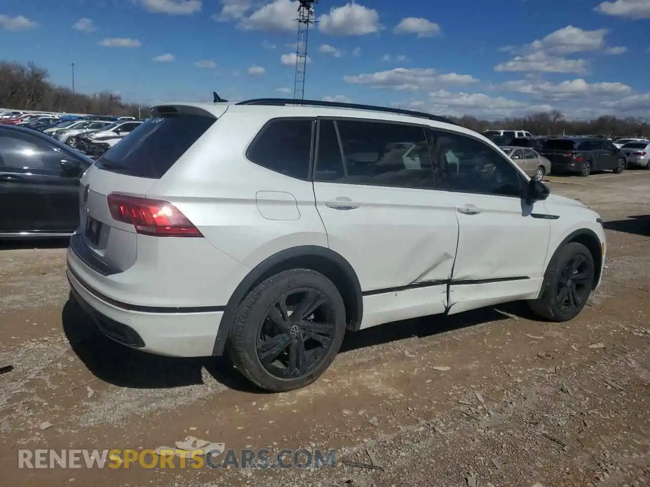 3 Photograph of a damaged car 3VVCB7AX1PM017460 VOLKSWAGEN TIGUAN 2023