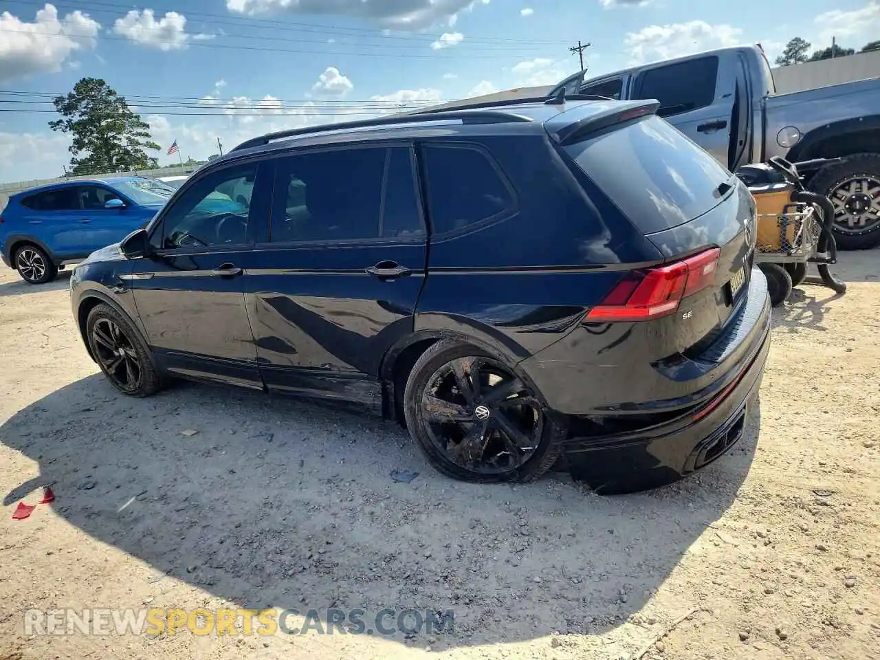 2 Photograph of a damaged car 3VVCB7AX2PM075951 VOLKSWAGEN TIGUAN 2023
