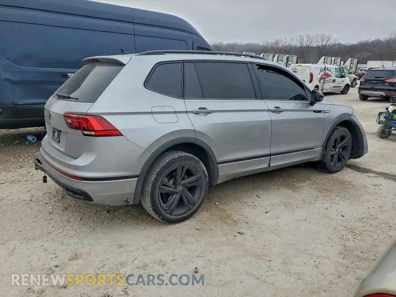 3 Photograph of a damaged car 3VVCB7AX3PM001888 VOLKSWAGEN TIGUAN 2023